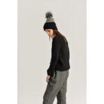 Molly Bracken - Ladies Knitted Hat - Grey (2)