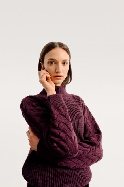 Molly Bracken - Ladies Knitted Sweater - Plum (1)